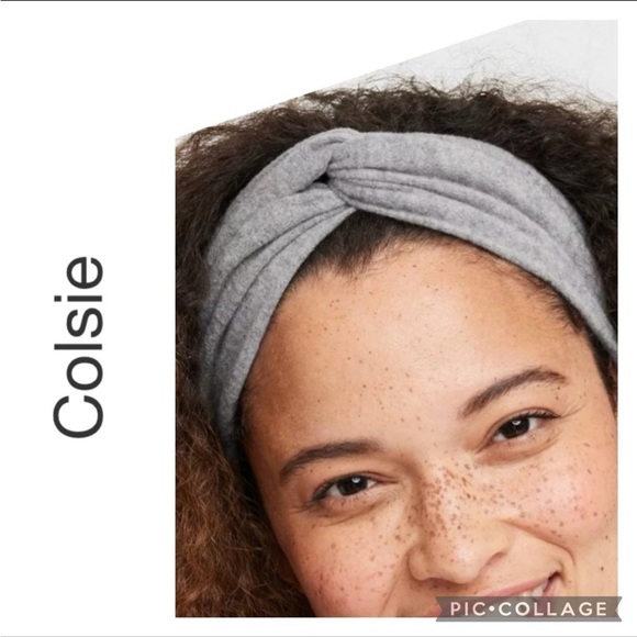 Colsie Gray Knit Top with Headband - Picture 2 of 6